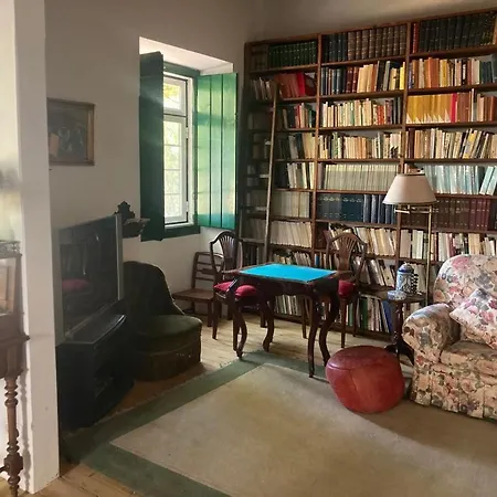 Quinta De Santana Da Varzea Farm stay Abrantes
