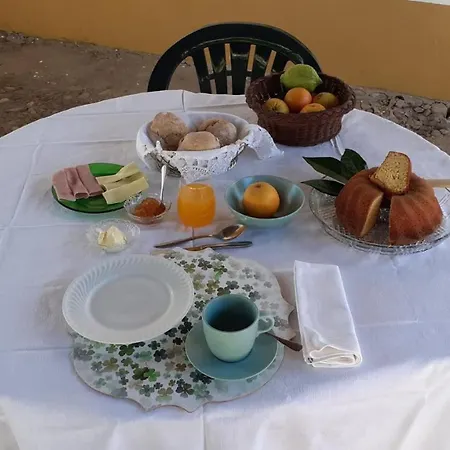Quinta De Santana Da Varzea *