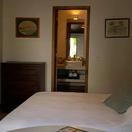 Quinta De Santana Da Varzea Farmház *