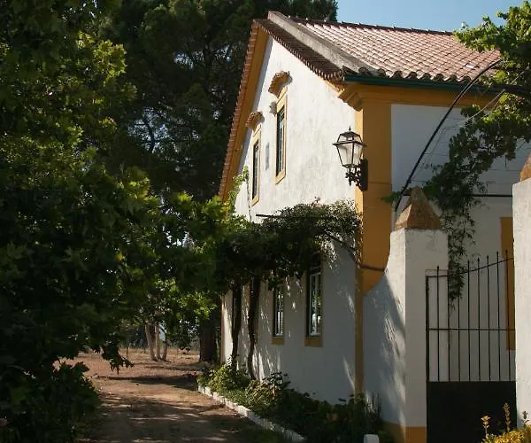 Quinta De Santana Da Varzea Farm stay Abrantes